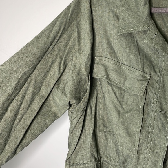 Ricki’s Linen Button Up - Picture 4 of 6